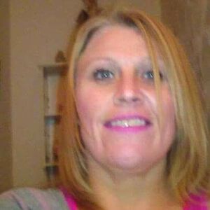 Meet your Posher, Leigh-anna